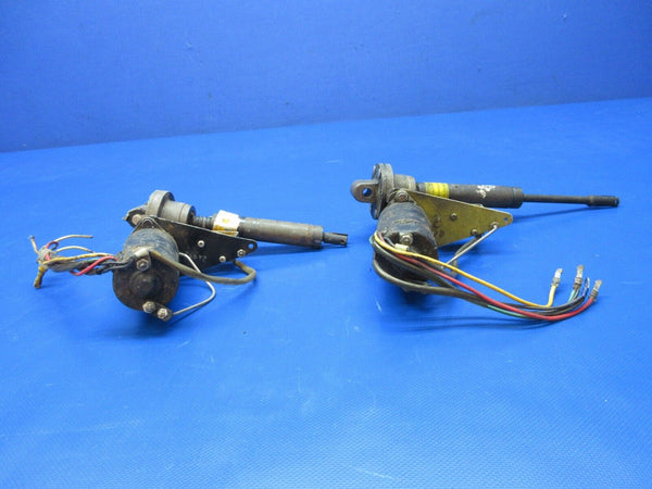 Dukes Landing Gear Motors / Transmissions 4577-00 LOT OF 4 FOR PARTS (1224-1215)