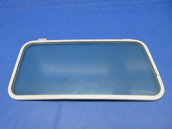 Cessna 150 / 150L Cabin Door Window RH P/N 0417008-200 (1024-2147)