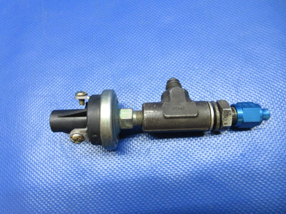 Piper PA-34-200T Seneca II Hour Meter Switch P/N 587-990 TESTED (0524-1533)