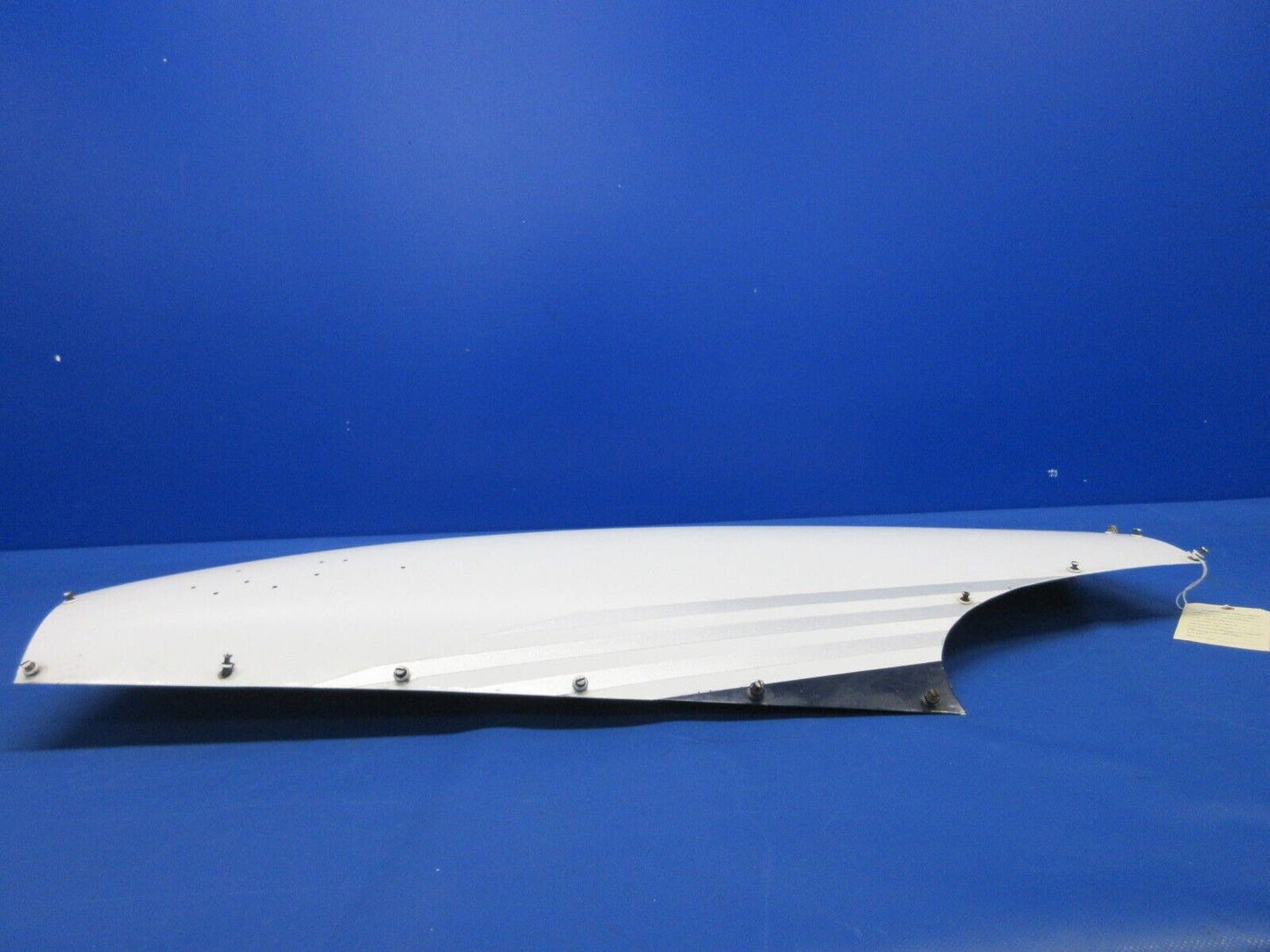 Piper PA-23-250 Aztec Engine Cowl Assy LH OTBD P/N 16517-00 (0624-762)
