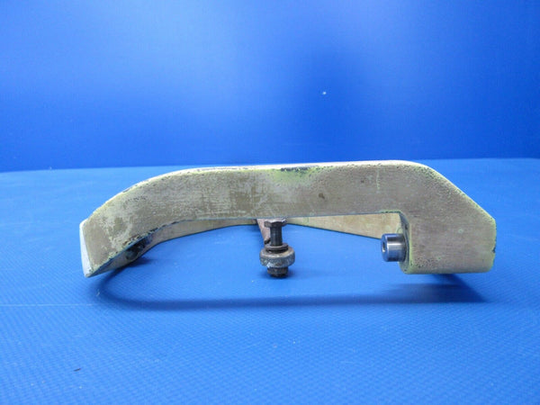 Beech C24R Sierra Nose Gear Steering Yoke P/N 169-820039-1 (0524-1821)