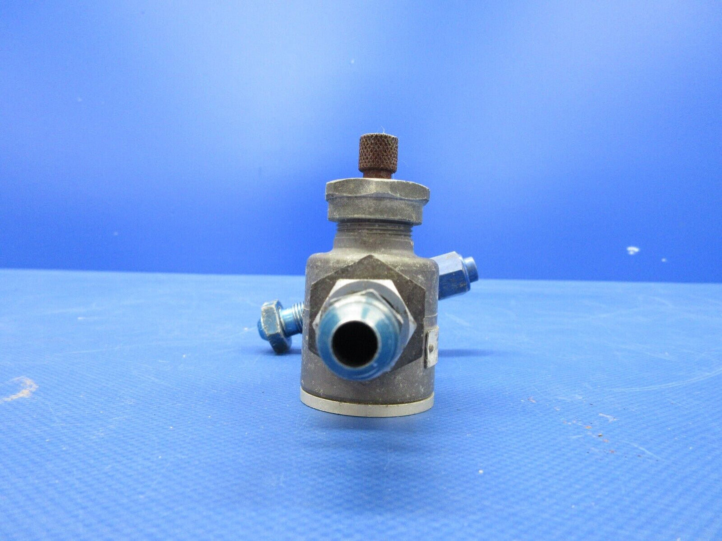 Cessna 175 Garwin Suction Relief Valve P/N 32-436 (0524-1327)