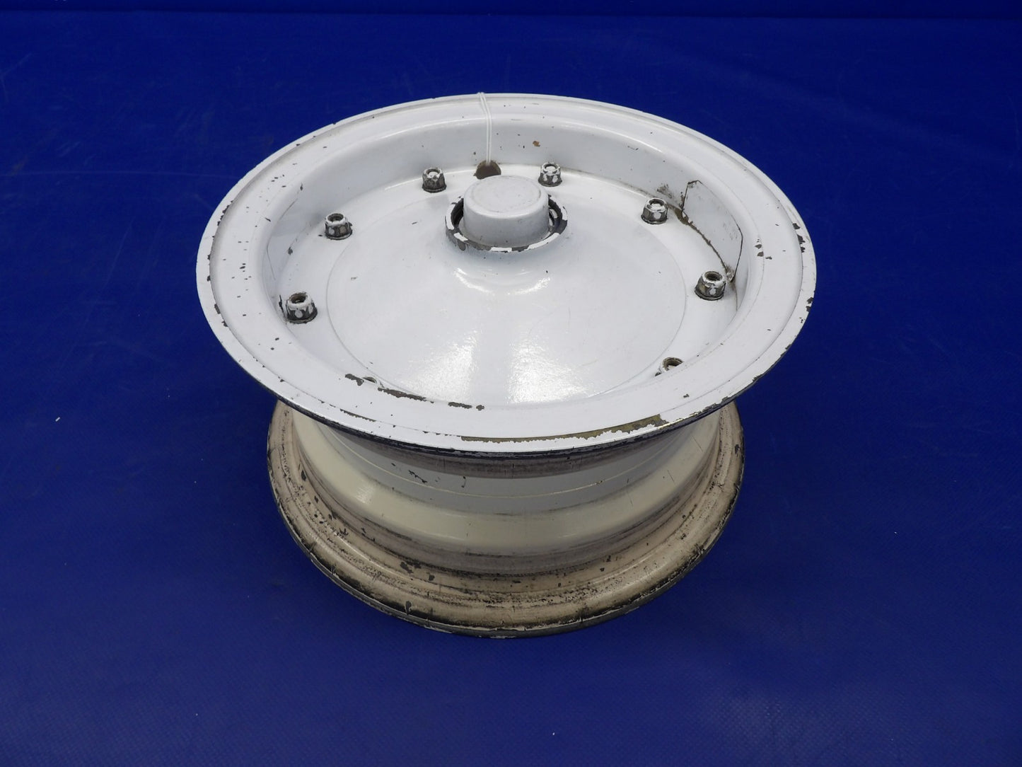 Cessna 421 Cleveland 6.50-10 Main Wheel P/N 40-135A (0726-2078)0