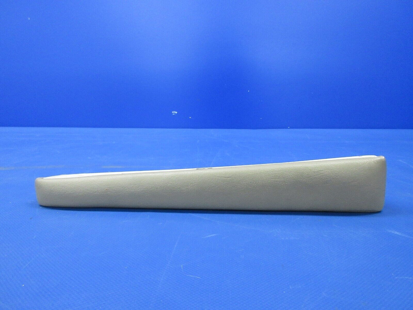 Beech 95 / D95A Travel Air Armrest AFT RH P/N 96-534024-34 (0524-1141)