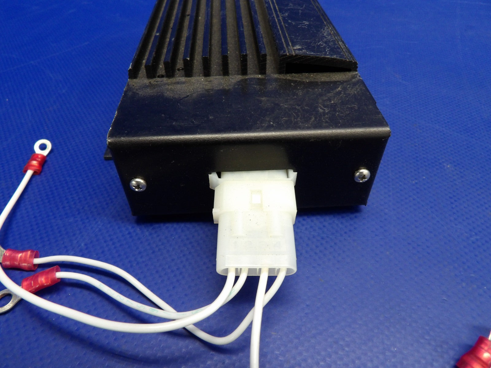 Ameri-King AK-551 Regulated DC/DC Converter 28/13.8V (0426-1257)7