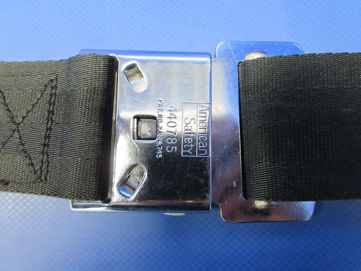 Piper PA-34-200T Seneca II American Safety Seatbelt P/N 440785 (0524-1246)