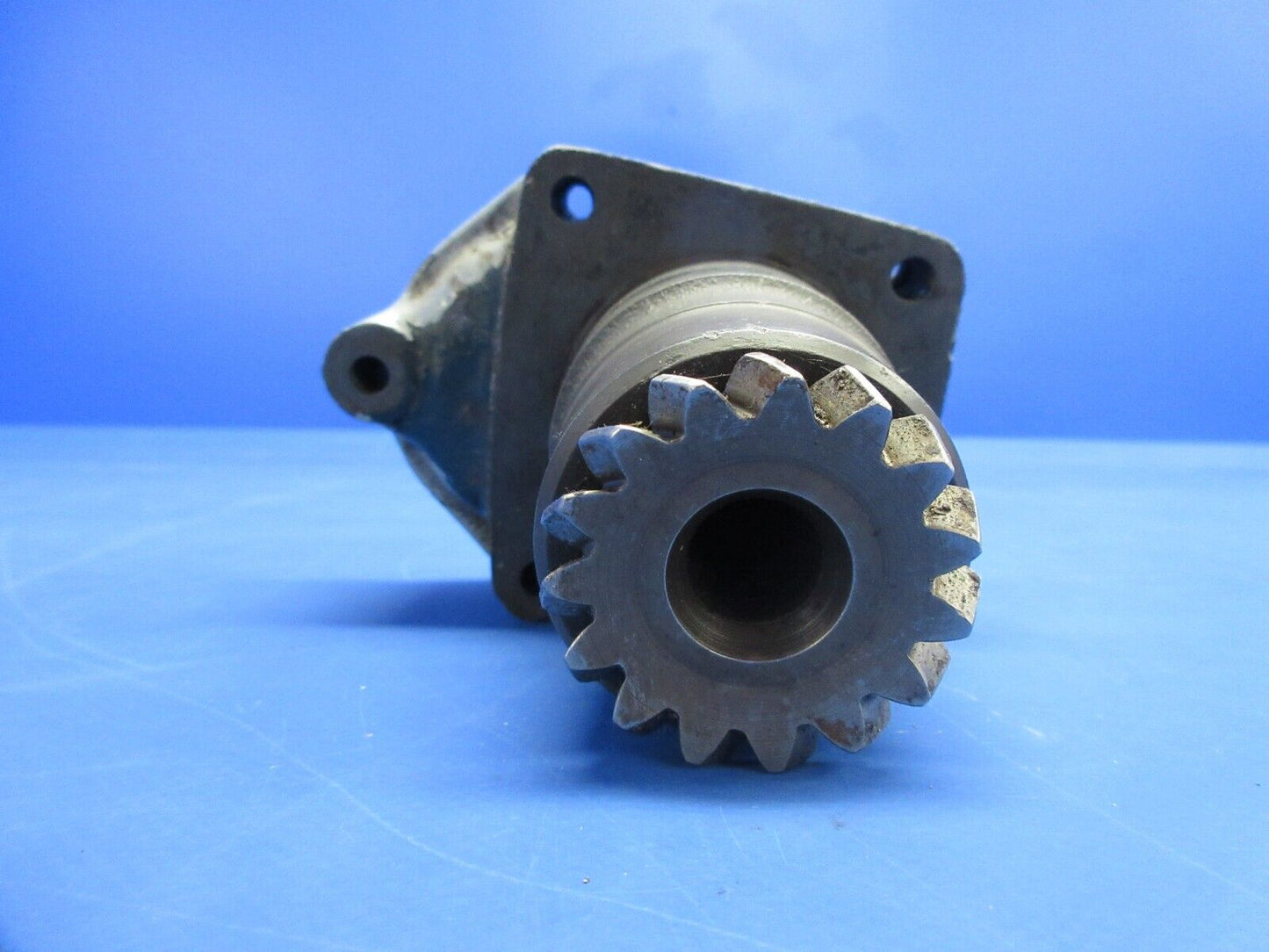 Bell 47J-2 Helicopter Rotor Tachometer Generator Drive 47-620-287-1 (1124-919)