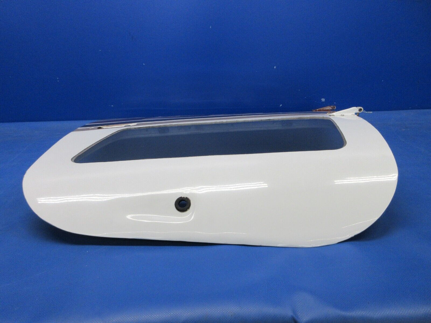 Piper PA-32RT-300T Lance II Aft Cabin Door Assy w/ Key P/N 96981-09 (1024-2004)