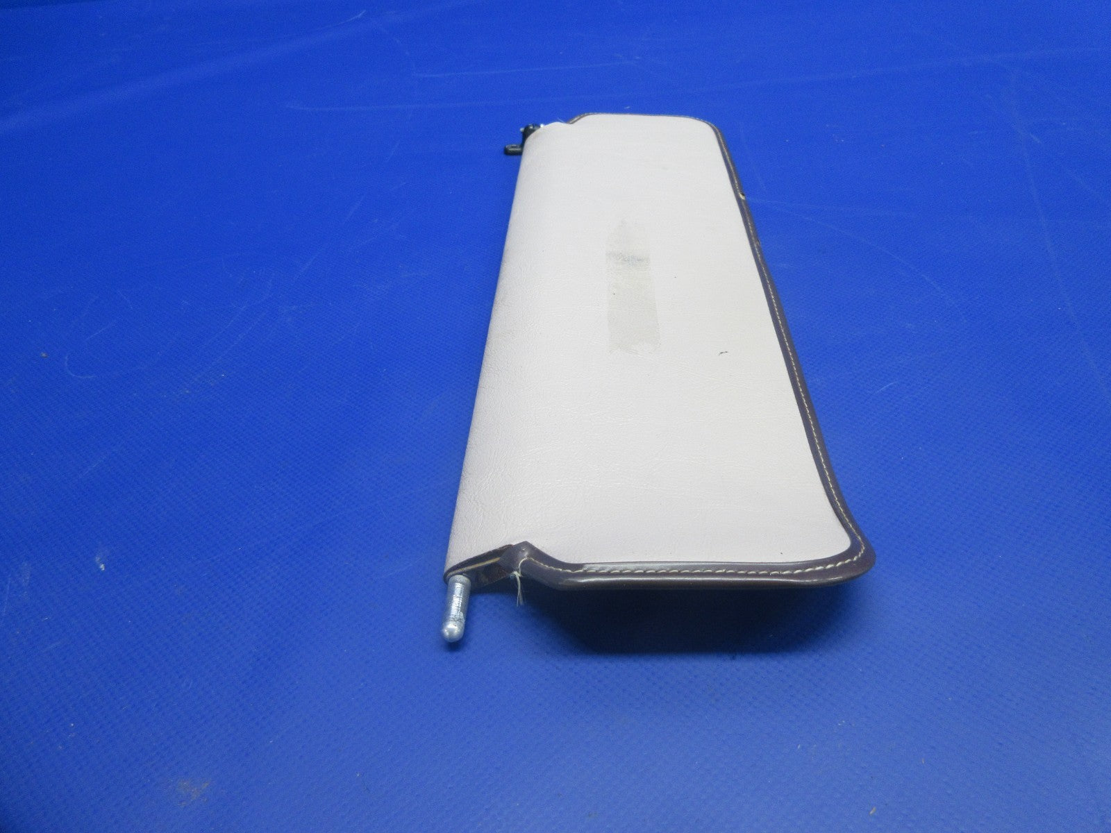 Piper PA-24-250 Comanche Sun Visor LH & RH Set P/N 23040-03 & -003 (0825-1037)7