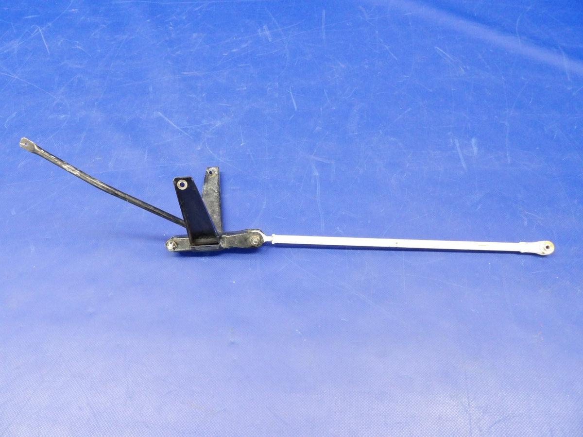 Piper Comanche Stabilator Trim Tab Control Arm & Bellcrank 20836-00 (0526-1232)4