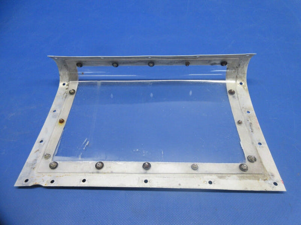 Beech C23 Sundowner Landing Light Bracket & Pane Assy  169-110000-247 (0724-935)