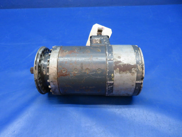 Westinghouse Elec & MFG Aircraft DC Generator 28.5v 7A5838-GR1A CORE (1024-235)