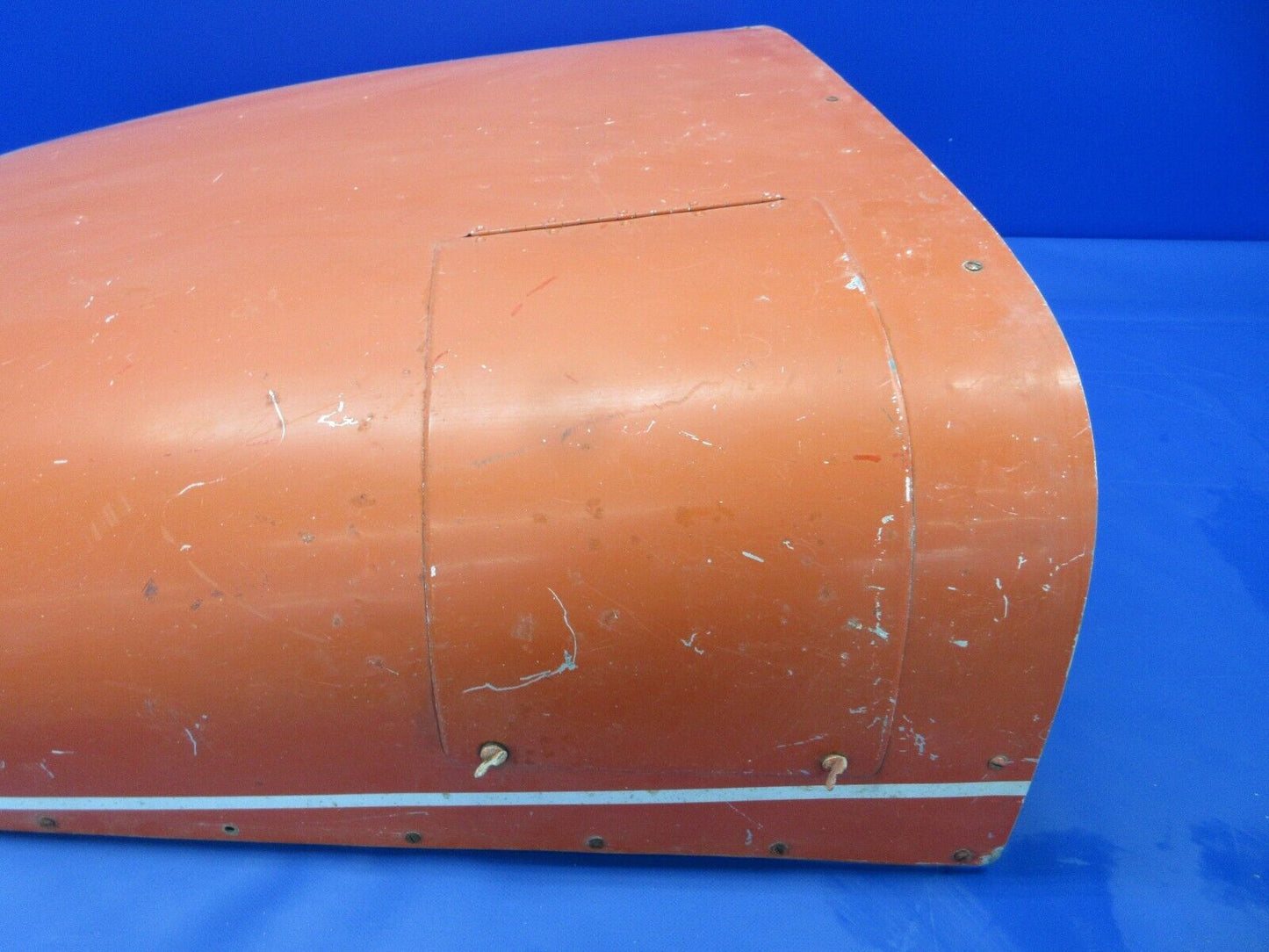 Cessna 172 Upper Cowl Assy w/ Nose Cap & Door P/N 0552010-78 (0324-611)