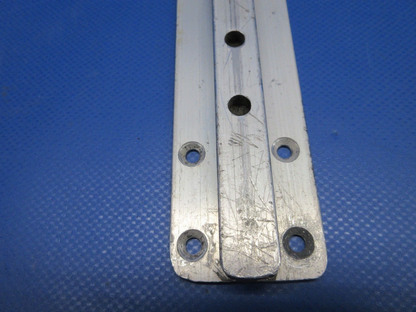 Beech 95 / D95A Travel Air Rear Seat Center Track P/N 95-420016-23 (0524-1129)