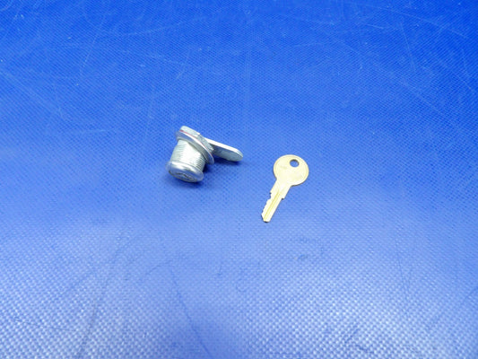 Piper PA-34-200T Seneca II Aft Cabin Door Lock w/ Key P/N 87329-11 (0626-1502)0