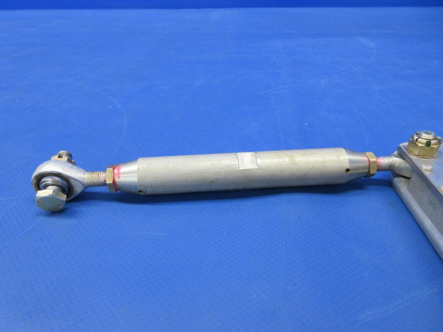 Enstrom 280FX Helicopter Tail Rotor Bellcrank RH w/ Rods 28-16154-1 (1124-1286)