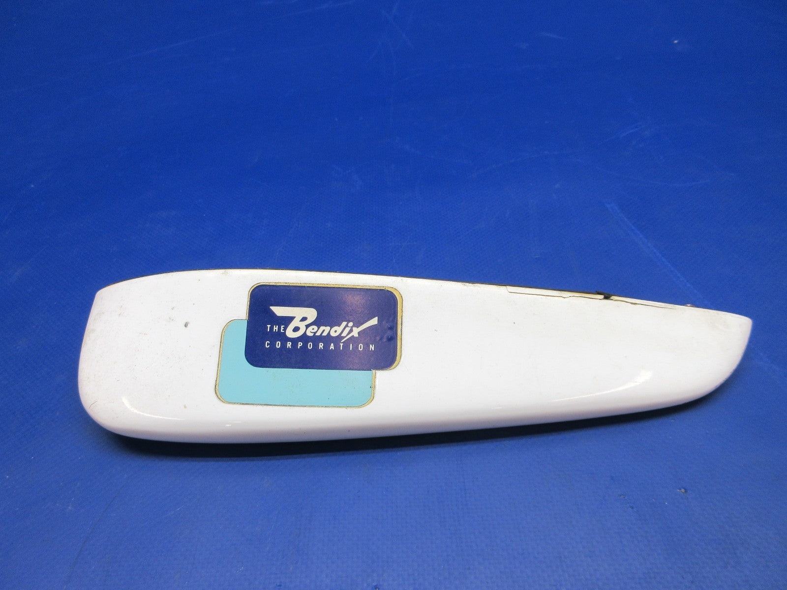 Piper PA-23-250 Aztec Bendix AT908A  Antenna P/N 4002321-0002 (0726-710)1