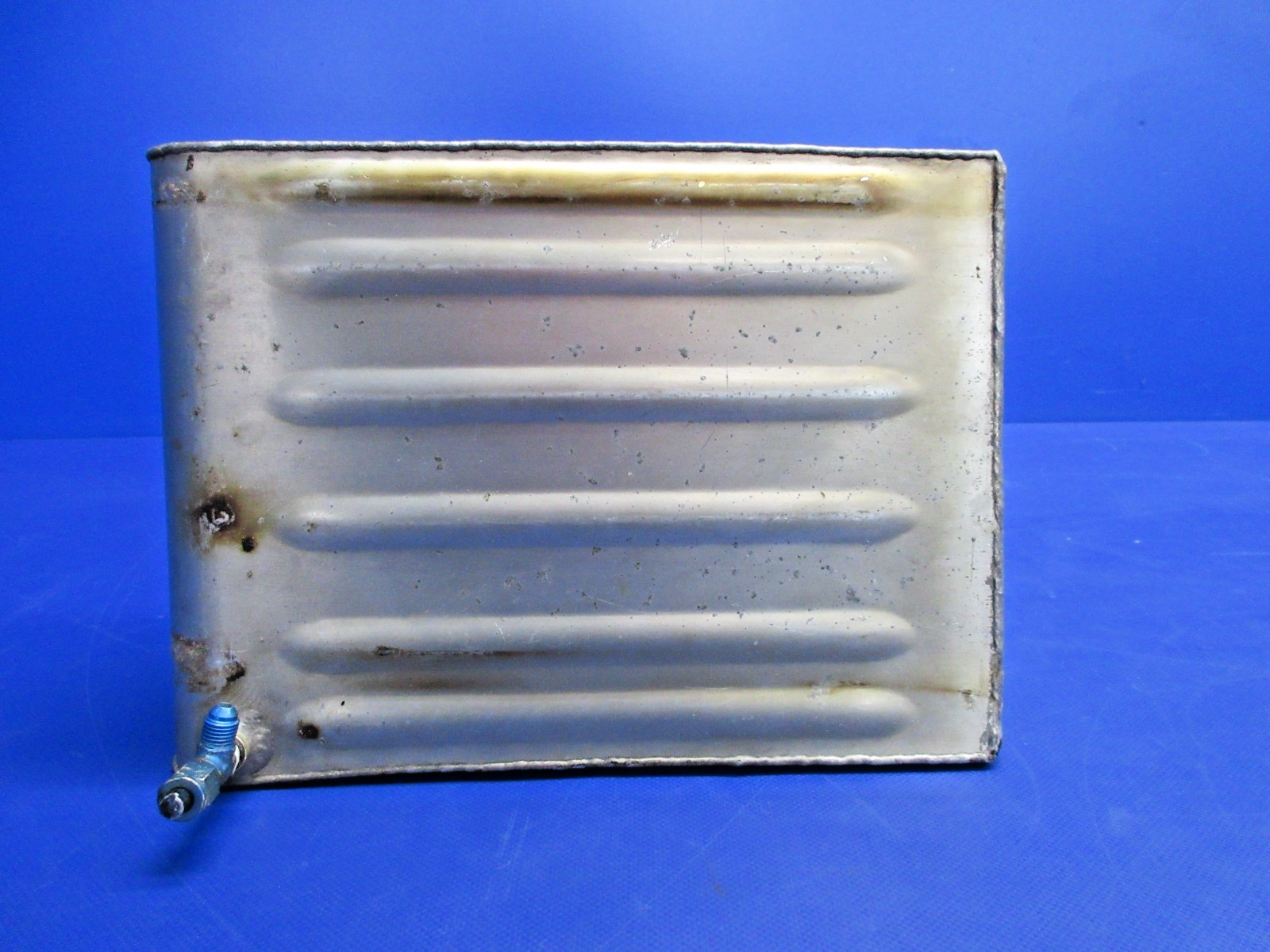 Beech 95 / D95A Travel Air Anti-Ice Fluid Tank  P/N 95-960007-1 (0326-834)5