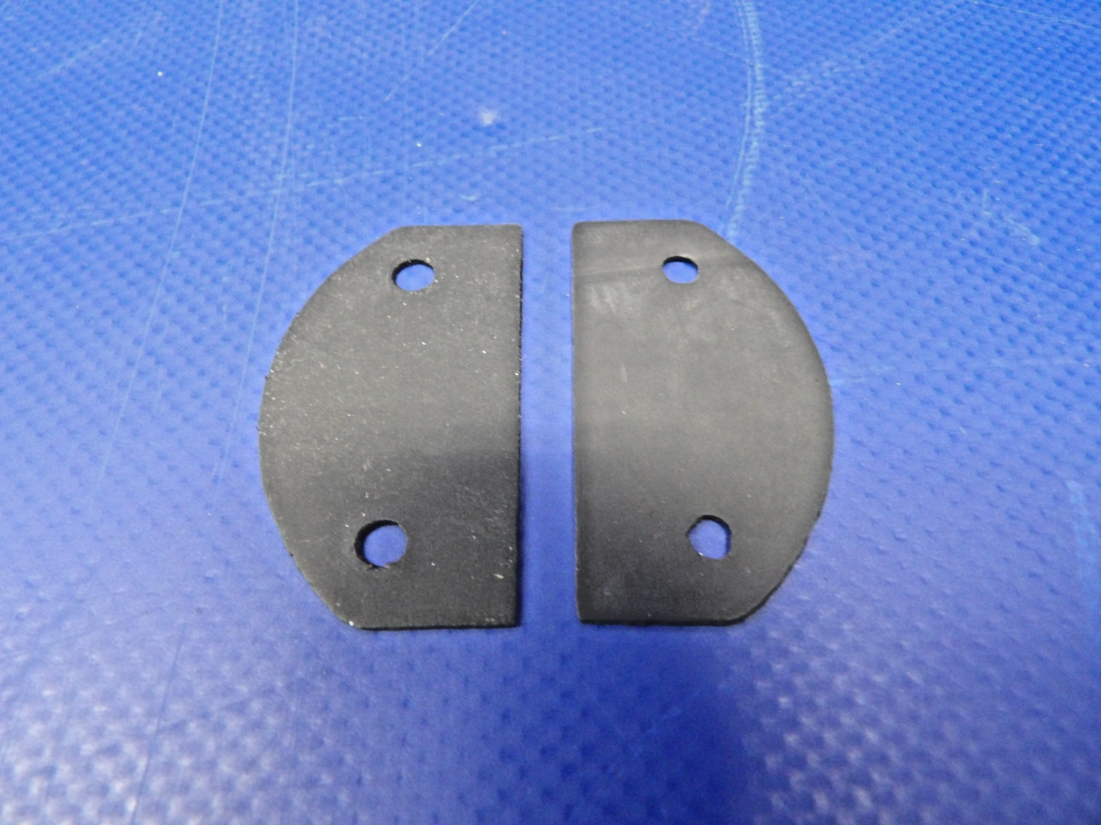 Beech Storm Window Gasket w/ 8130 P/N 50-420083-27 LOT OF 2 NOS (0426-1325)0