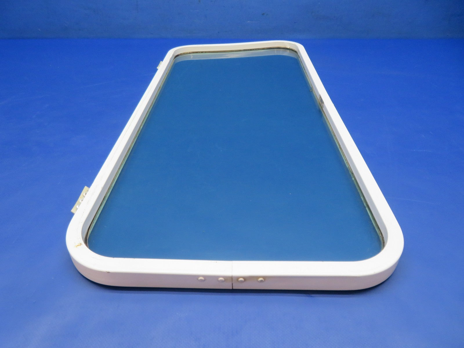 Cessna 182 / 182H LH Door Window P/N 0711050-16, 0711050-17 (0326-116)11