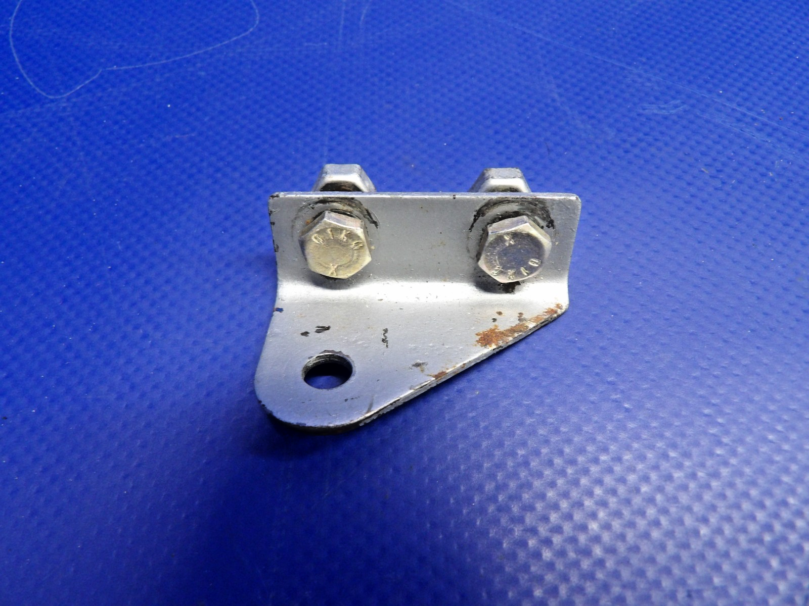 Cessna 172G Seat Belt Fitting LH/RH INBD/OTBD 0510205-3 & -4 SET OF 4 (0326-12105