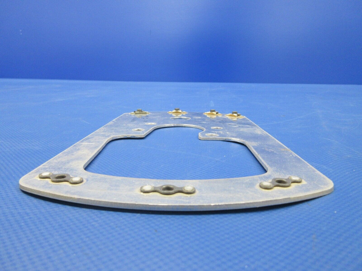 Cessna LH Wheelpant Mounting Plate Assy P/N 0541220-1 NOS (0424-1290)
