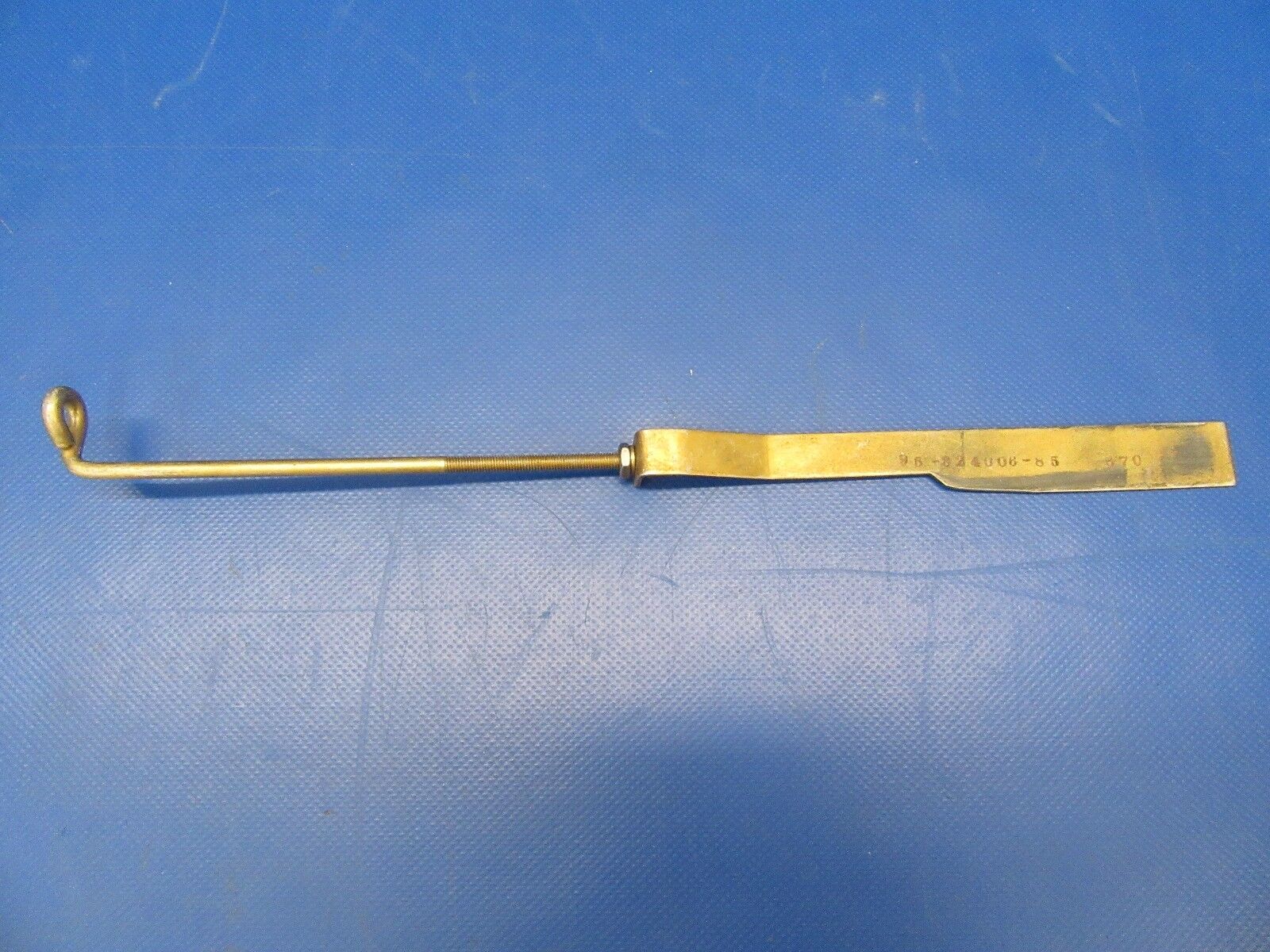 Beech 58P Cam & Rod Propeller Engine Controls Console P/N 95-324006-243 (0618-54