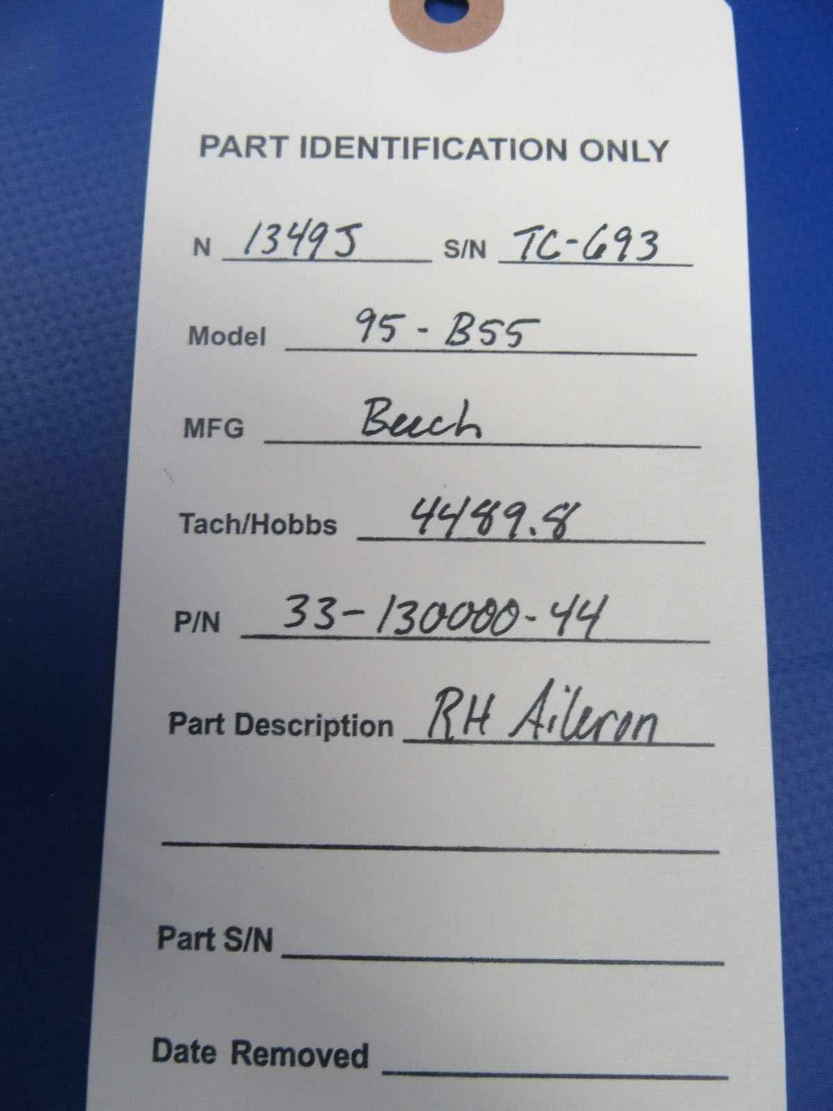 Beech 95-B55 RH Aileron P/N 33-130000-44 (1124-16)