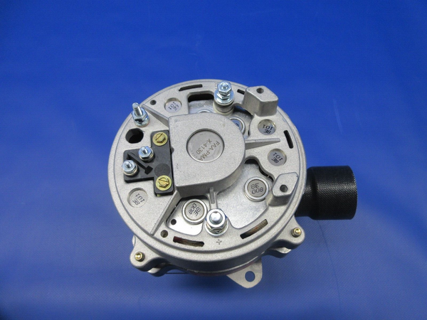 Hartzell Alternator 24 Volt w/ 8130 P/N ALV-9610 NOS (1224-737)