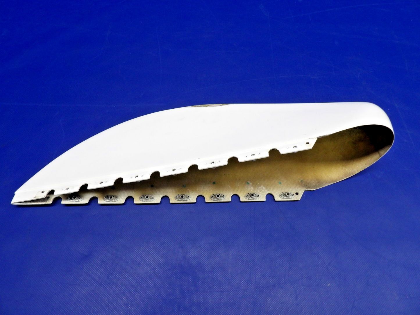Cirrus SR20 / SR22 Rudder Bottom Fairing P/N 20917-003 (0426-1318)3