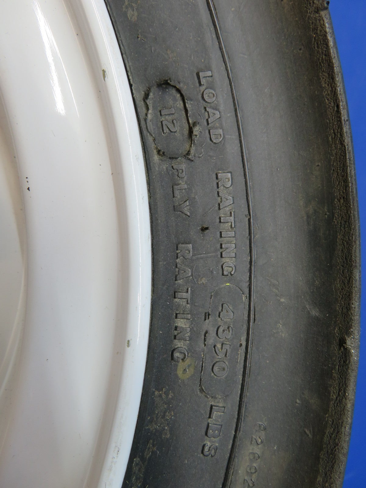 B.F. Goodrich Main Wheel 18 x 4.4 Type VII P/N 3-999 (0926-2165)9