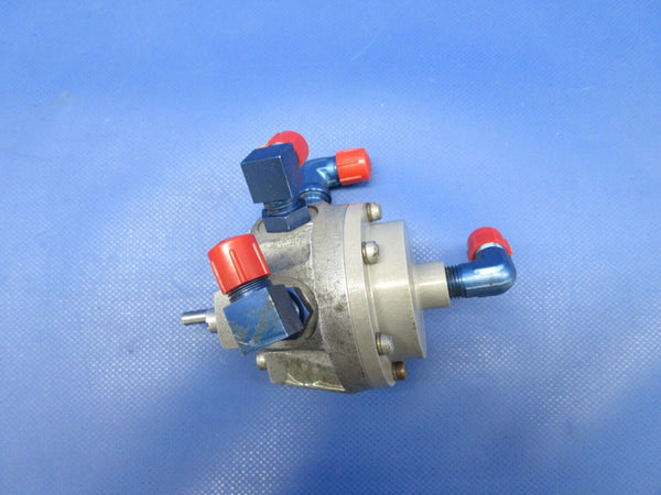 Beech 95 / D95A Travel Air RH Fuel Selector Valve Assy P/N HE-765-2 (0524-1125)