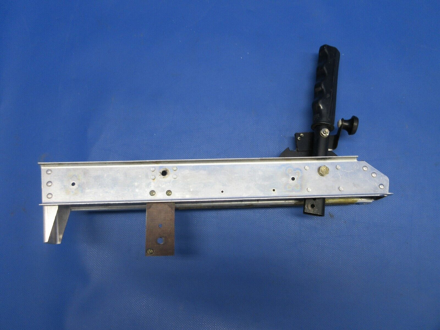 Piper PA-28-181 Parking Brake Support Channel & Handle 67137-00 (0624- 959)