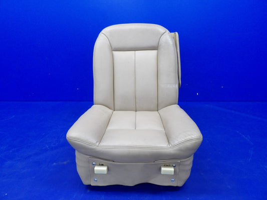 Cessna 421 Co-Pilot Seat P/N 5119231-4 (0726-1242)0
