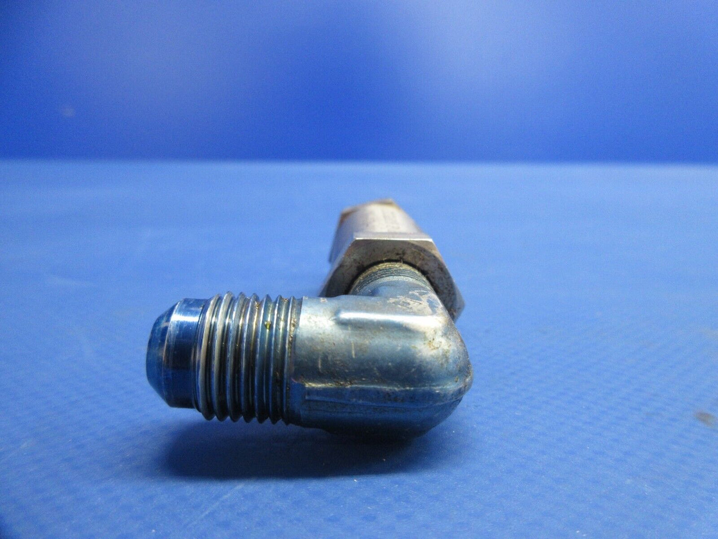 Airesearch Hydaulic Relief Valve P/N 096-SCD-002 (0824-911)