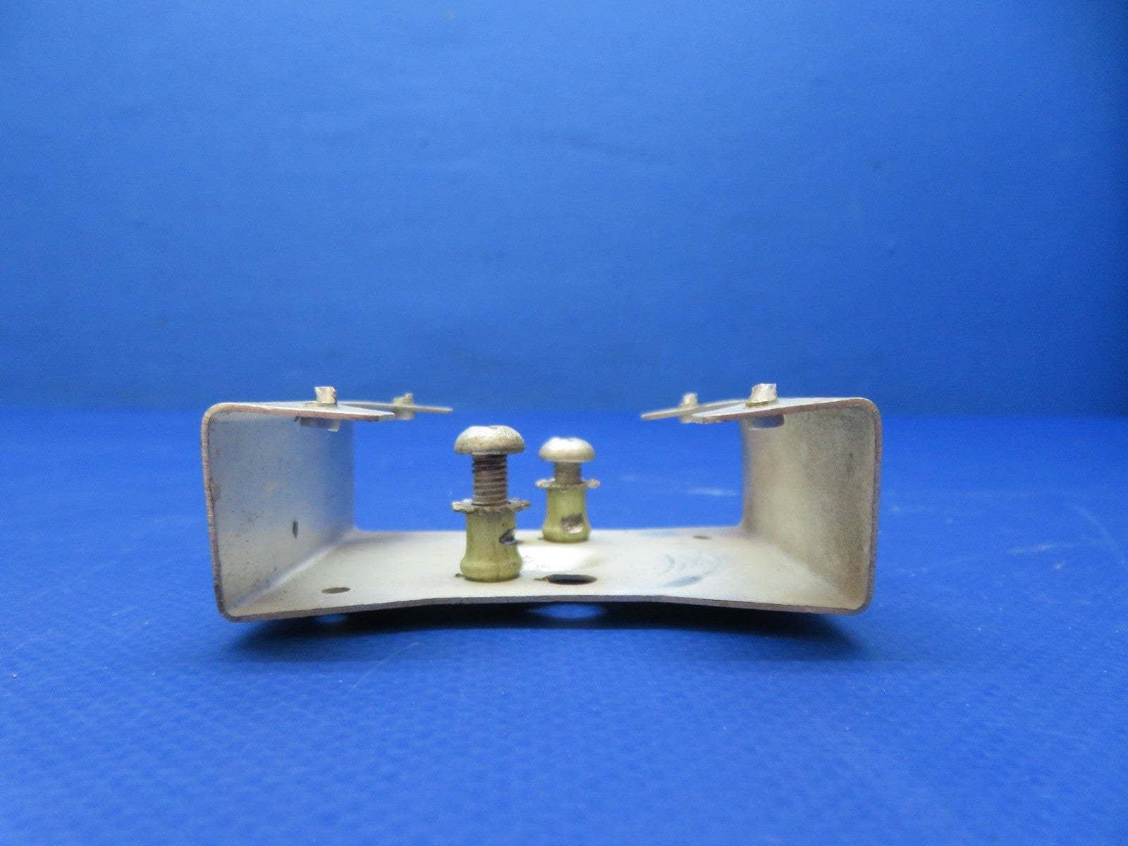 Cessna 182 / 182H Cabin Door LH Latch P/N 0711061-6 (0226-215)5
