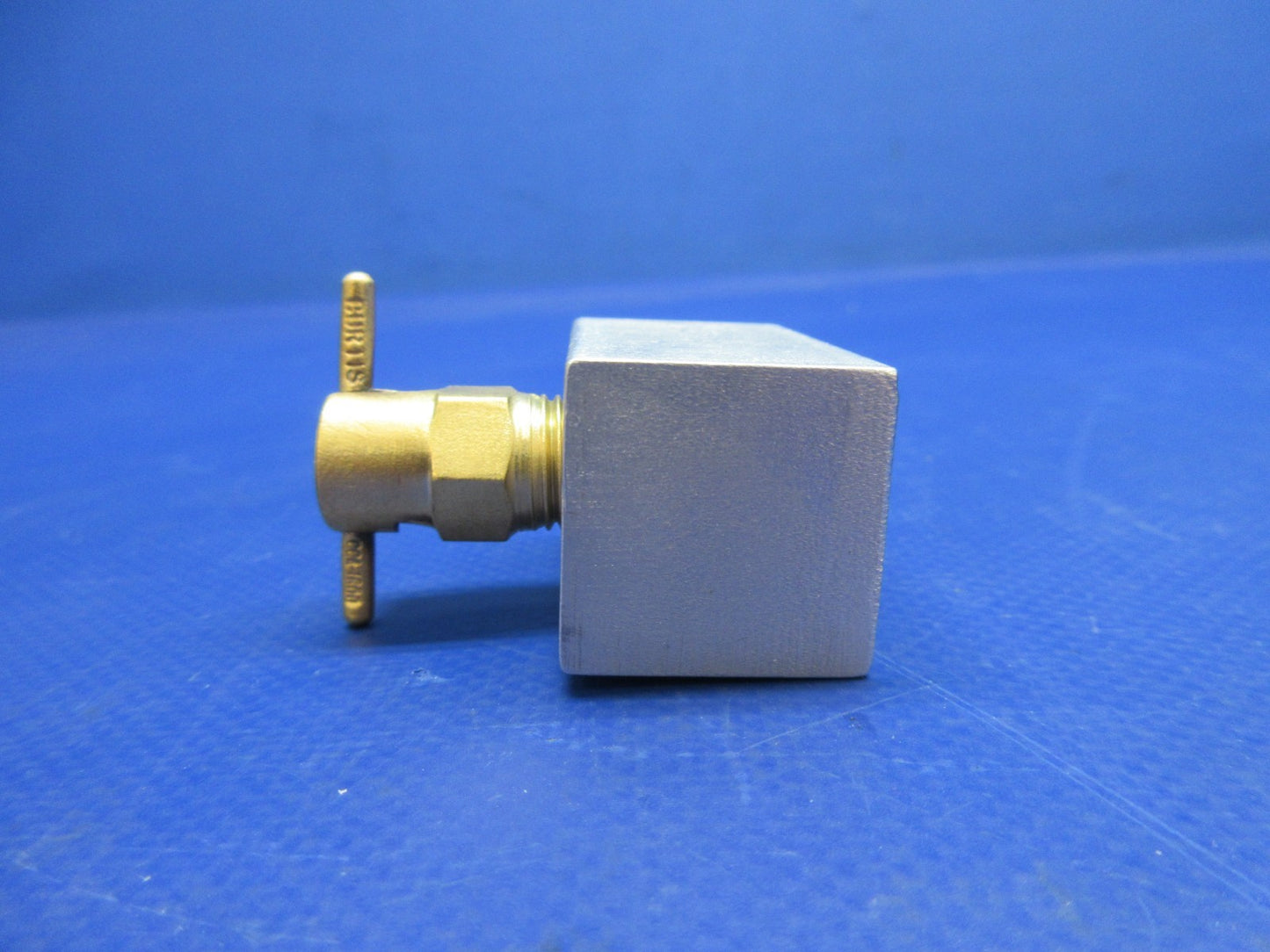 Lake LA-4-200 Fuel Quick Drain + Adapter Block P/N 2-6700 (0726-706)5