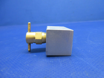Lake LA-4-200 Fuel Quick Drain + Adapter Block P/N 2-6700 (0726-706)5