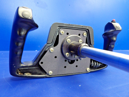Cessna 172 / 172G Pilot Control Wheel / Yoke P/N 0760019-1 (0326-1266)10