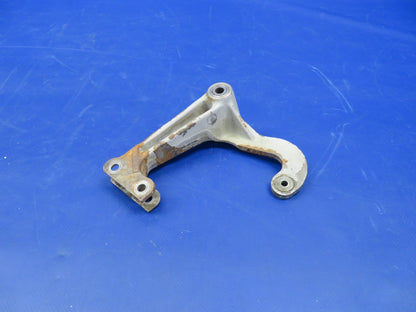 Cessna 421 RH Main Gear Idler Bellcrank P/N 0841106-6 (0726-431)0