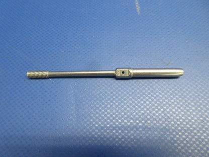 3/32 Cable Stud P/N MS21260-L3LH LOT OF 29 NOS (0524-1954)