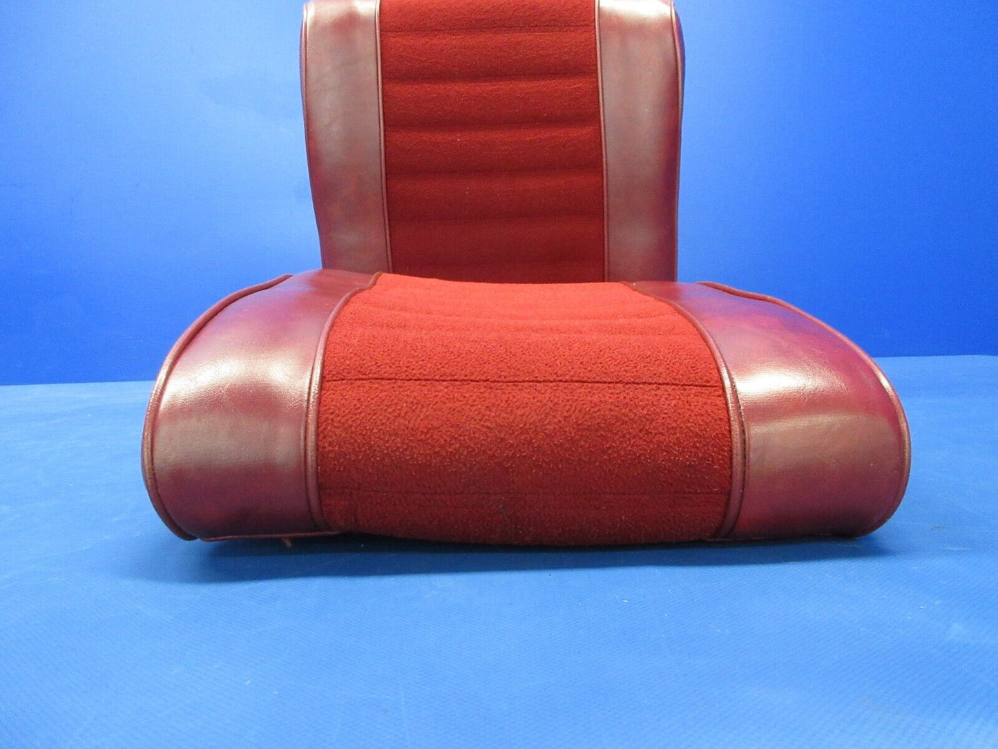 Mooney M20 / M20C Pilot Front Seat Assy P/N 140040-505 (1024-1310)