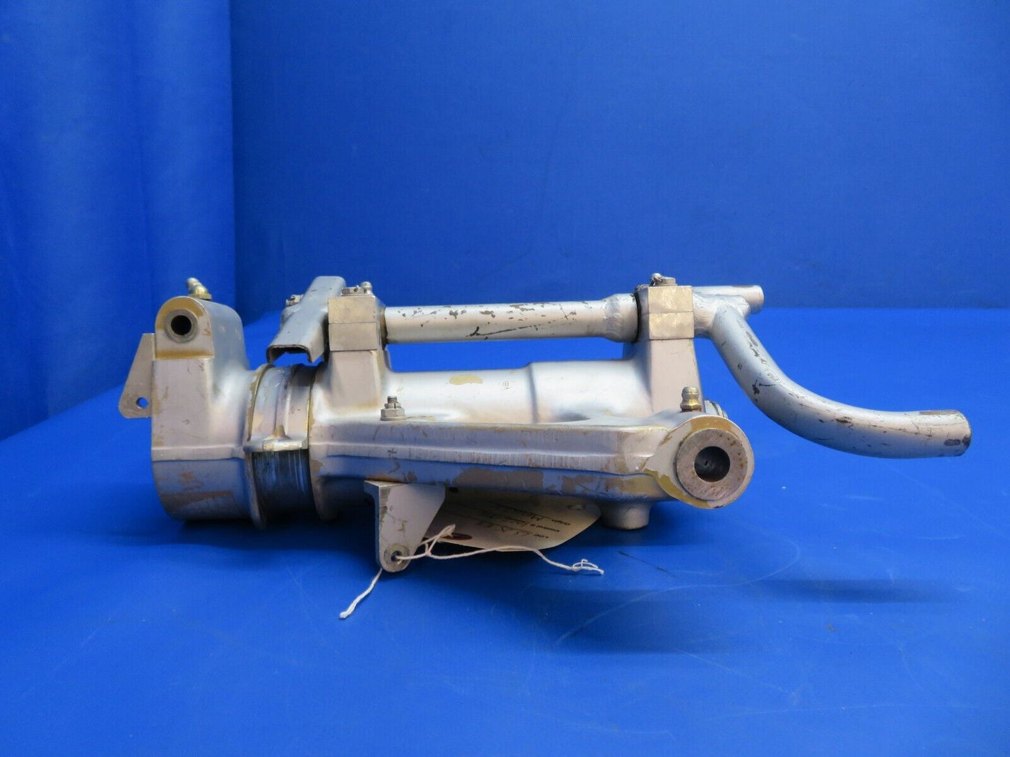 Piper Nose Gear Trunnion Assy Casting # 20772 (1022-556)