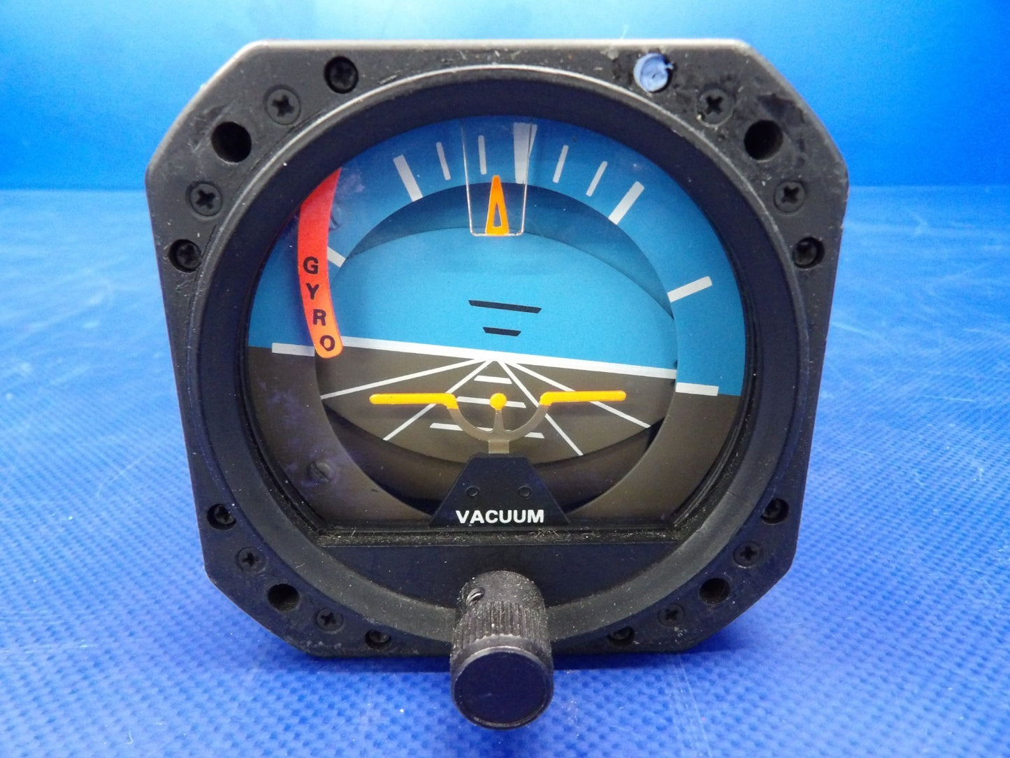 Cessna 172RG SigmaTek Attitude Indicator P/N 1U149-015-9 WARRANTY (0726-2071)0