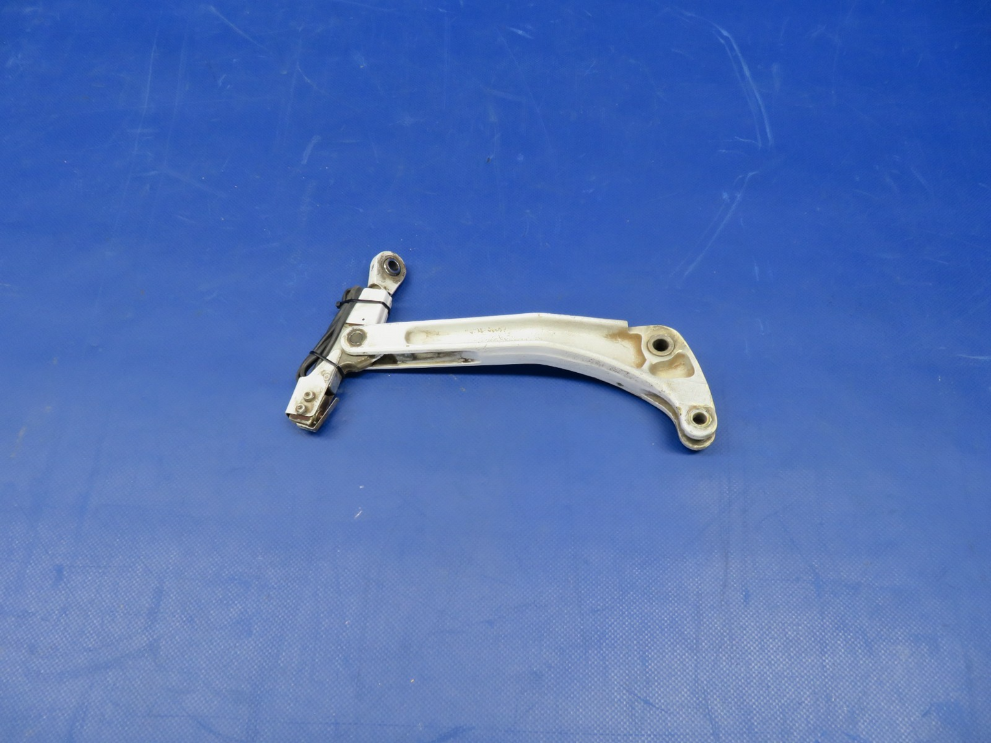 Cessna 421 LH Main Gear Retraction Bellcrank P/N 5041001-1 (0726-421)0