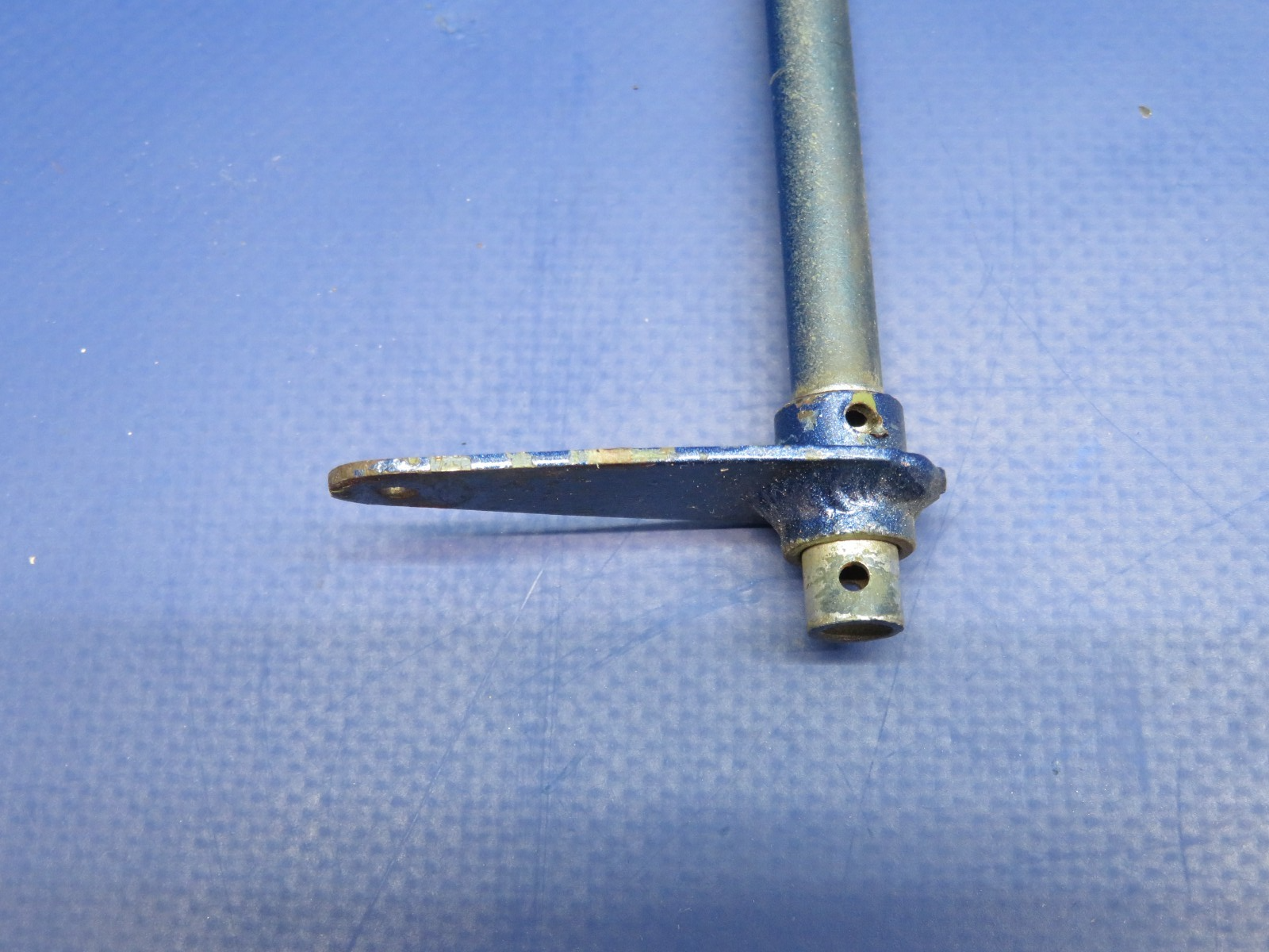 Cessna 337 / 337D Handle Seat Recline w/ Bellcrank 1514223-18, -24 (0226-1735)9