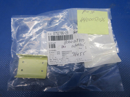 Cessna LH Bracket Hinge Channel P/N 0752706-29 NOS (0424-1219)