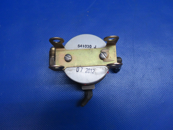 Cessna P337H Continental Fuel Manifold Valve Assy P/N R-641032-13A5 (0824-2041)