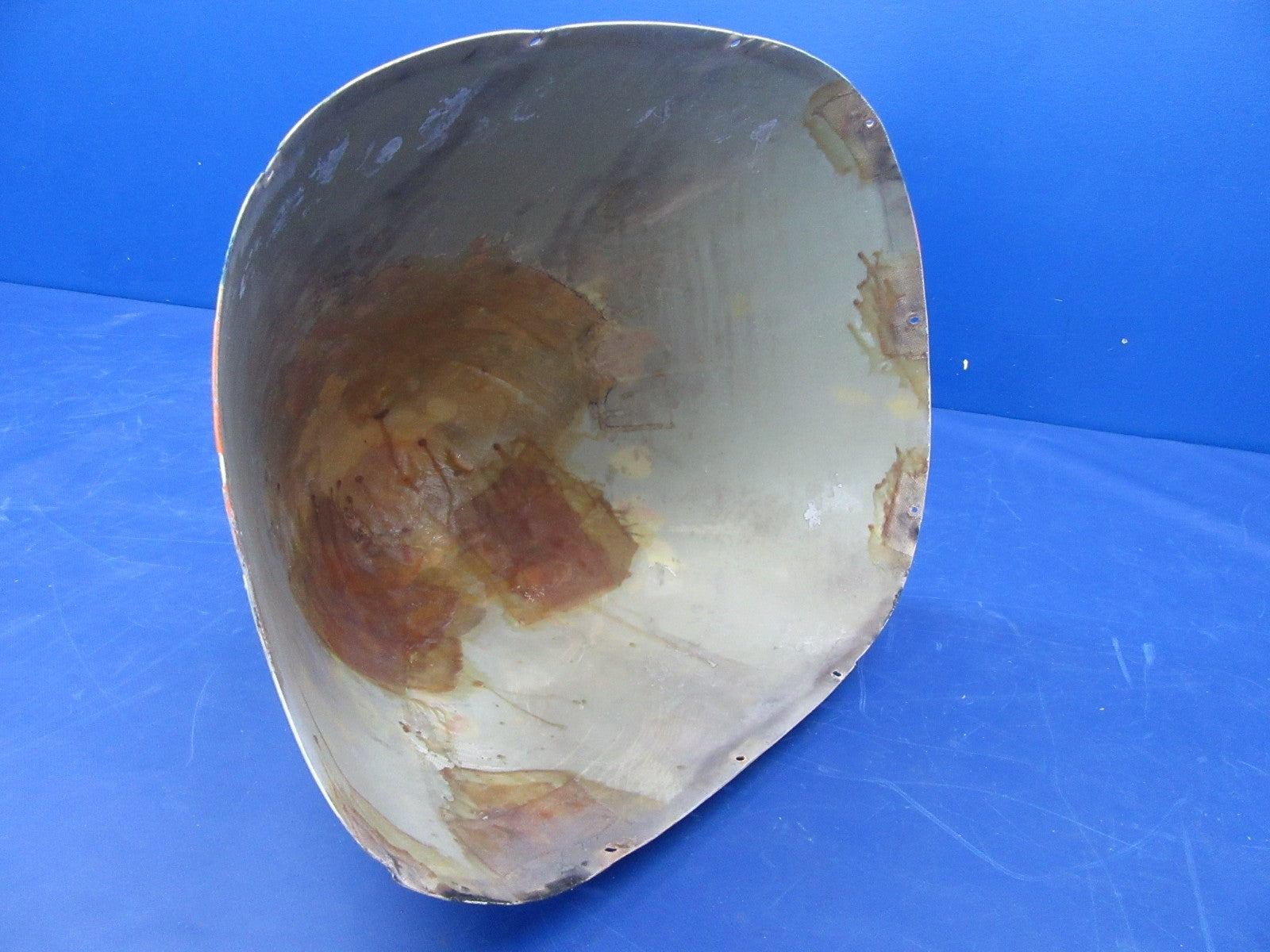 Beech 76 Duchess Nose Cone P/N 105-410000-9 (0326-49)3