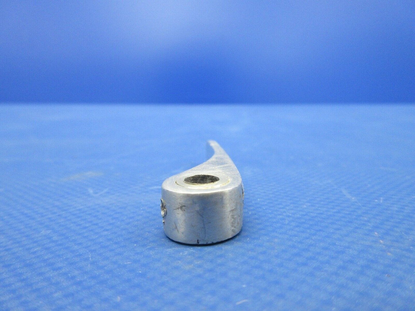 Beech 95-B55 Chair Back Release Handle P/N 18-534013-149 (0424-1217)